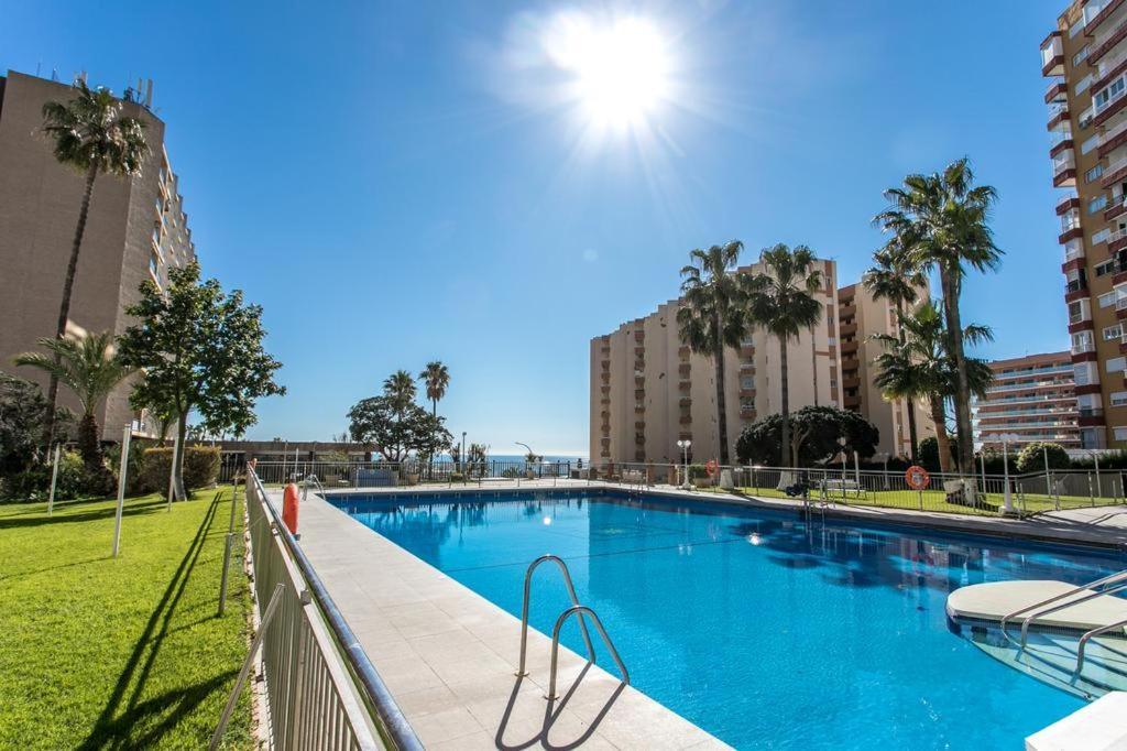 Apartamento Benalmadena Puerto Marina Lejlighed Eksteriør billede